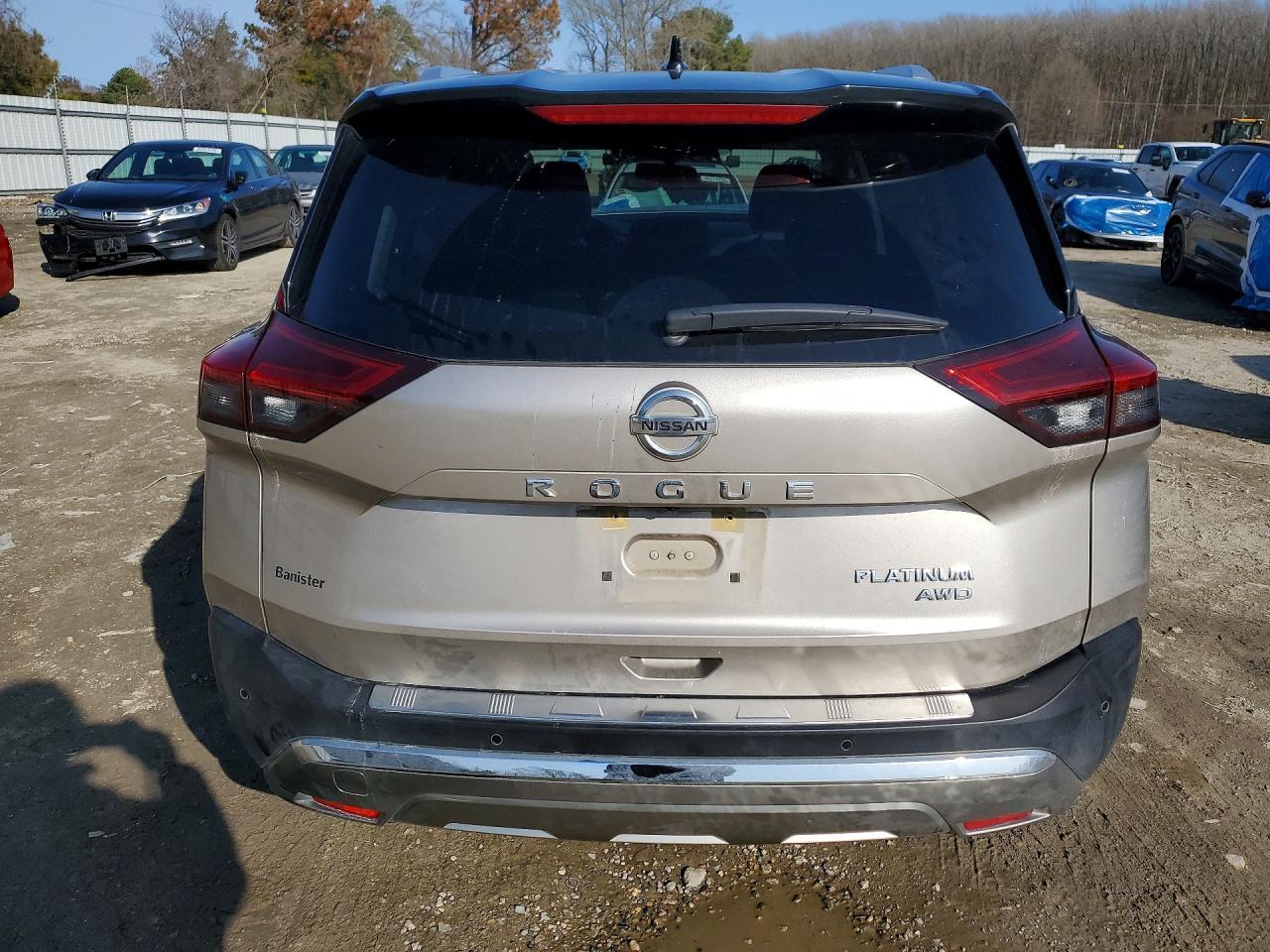 2021 Nissan Rogue Platinum - zdjęcie 6