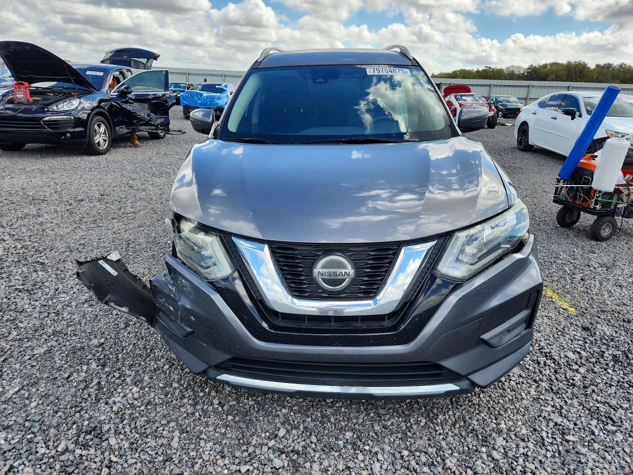 2019 Nissan Rogue S - zdjęcie 5
