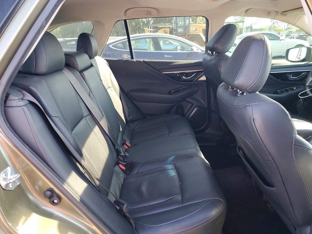 2020 Subaru Outback Limited - zdjęcie 11