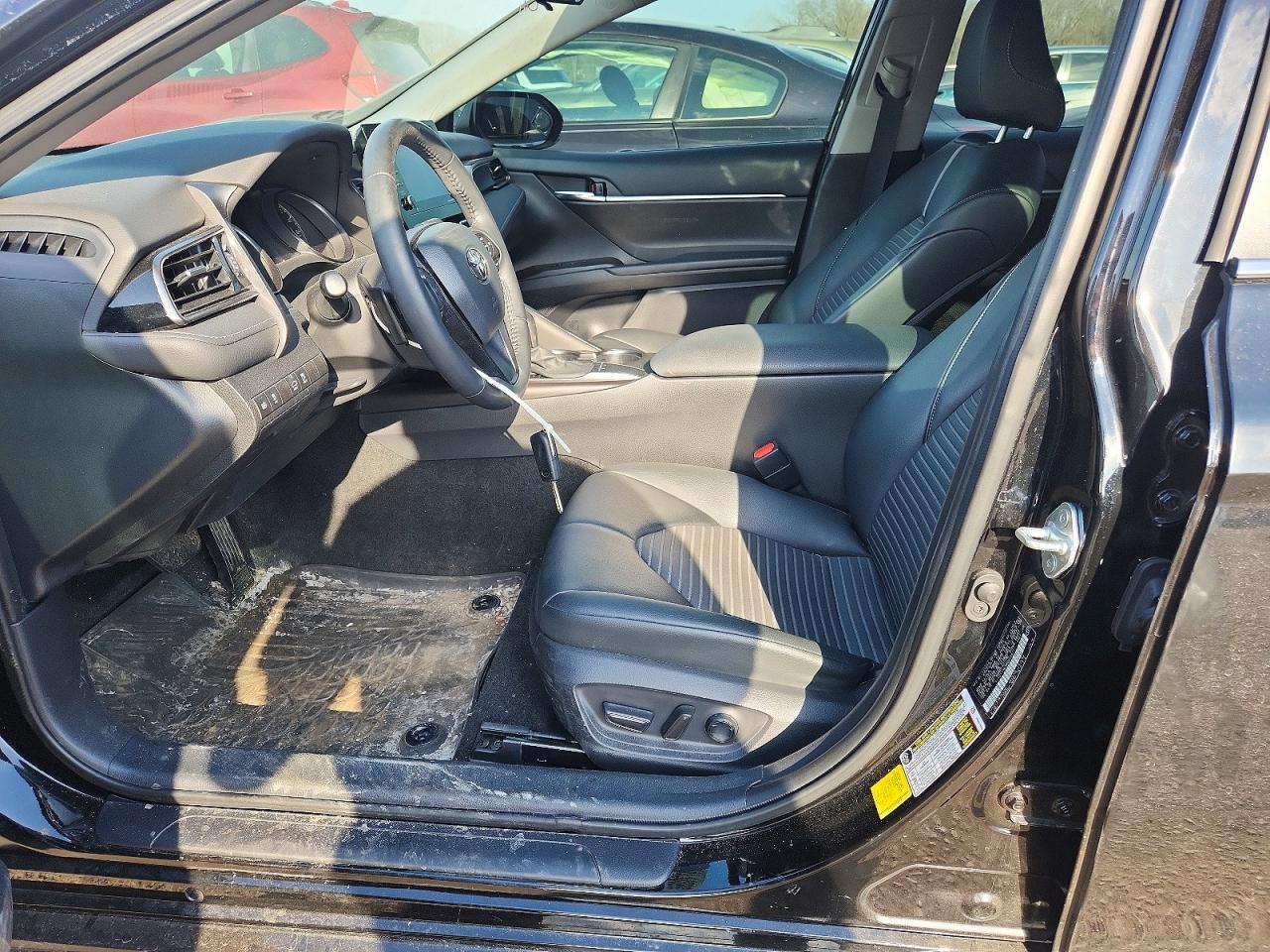 2022 Toyota Camry Se - zdjęcie 7