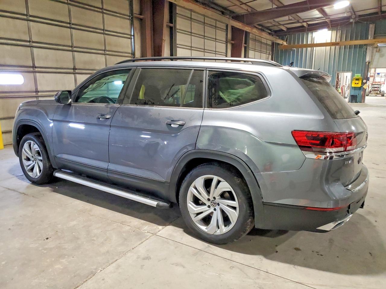 2021 Volkswagen Atlas Se - zdjęcie 2