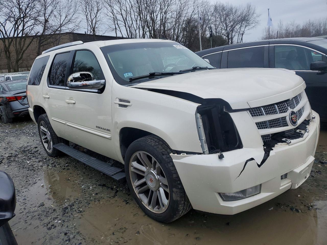 2014 Cadillac Escalade Premium - zdjęcie 4