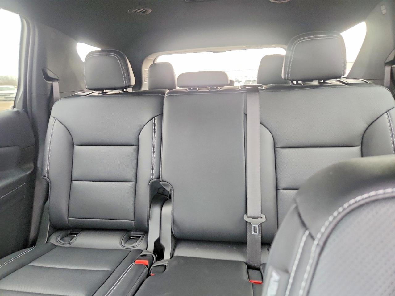 2026 Chevrolet Traverse Lt - zdjęcie 10