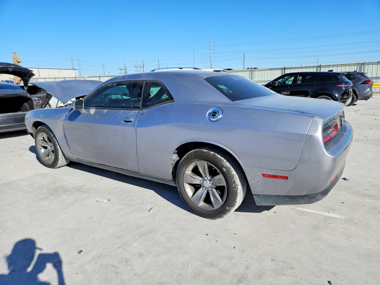 2015 Dodge Challenger Sxt - zdjęcie 2
