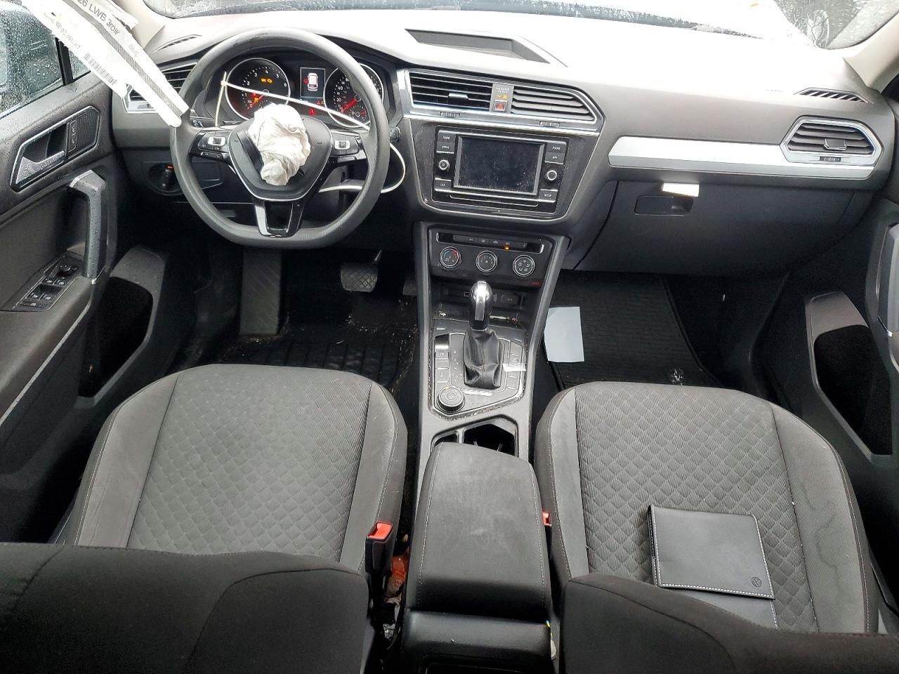 2018 Volkswagen Tiguan S - zdjęcie 8