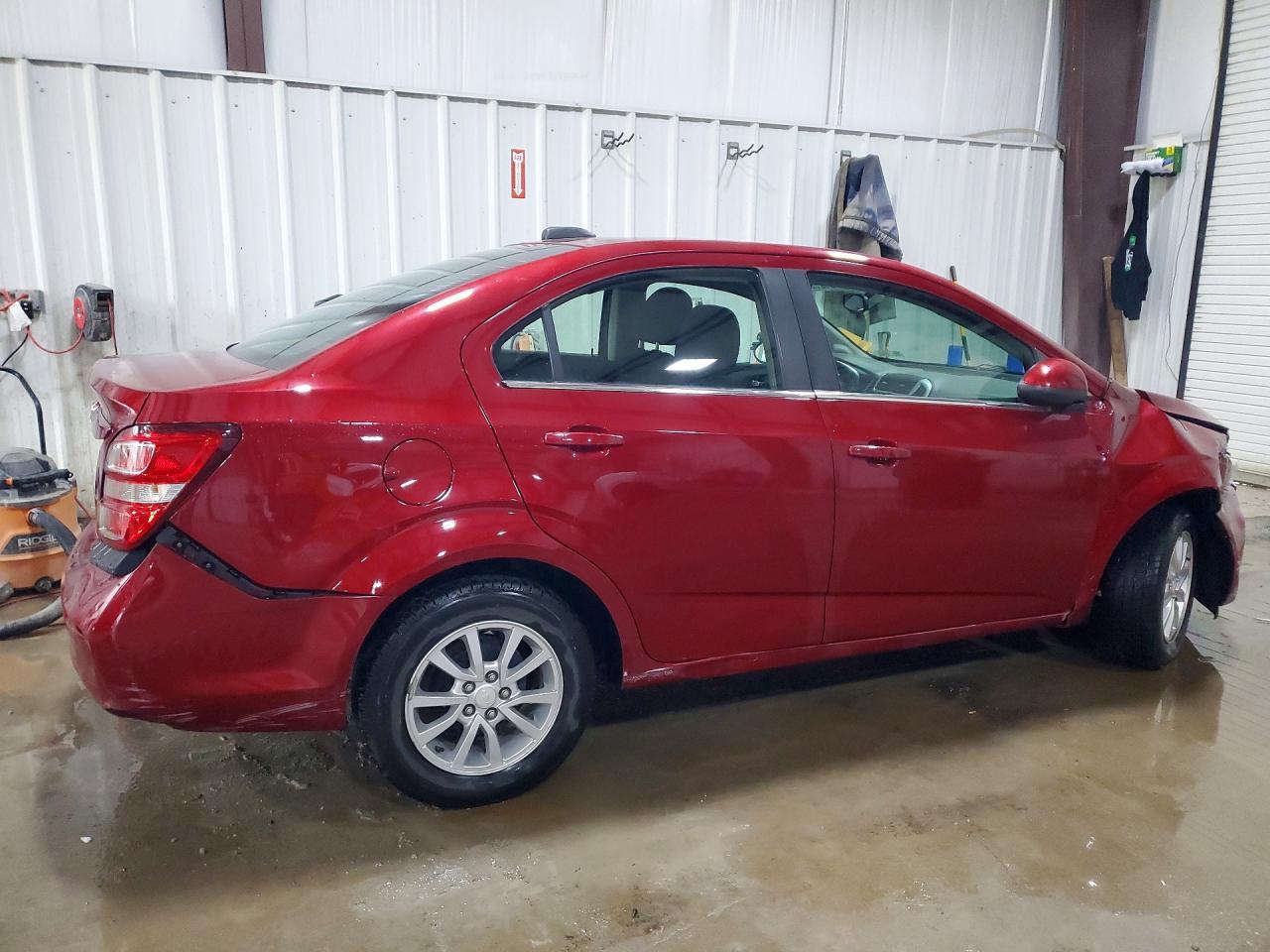 2017 Chevrolet Sonic Lt - zdjęcie 3