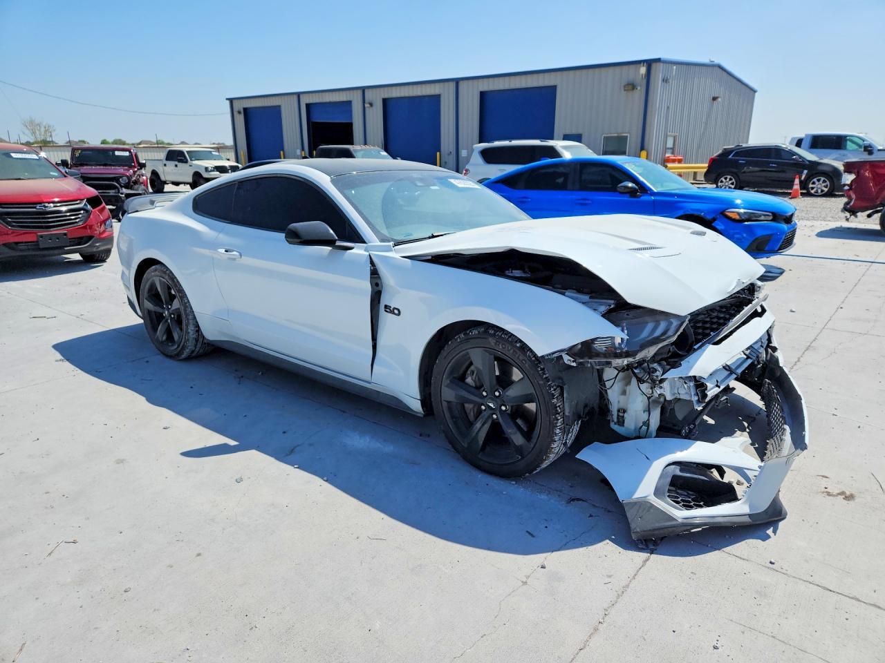 2021 Ford Mustang Gt - zdjęcie 4