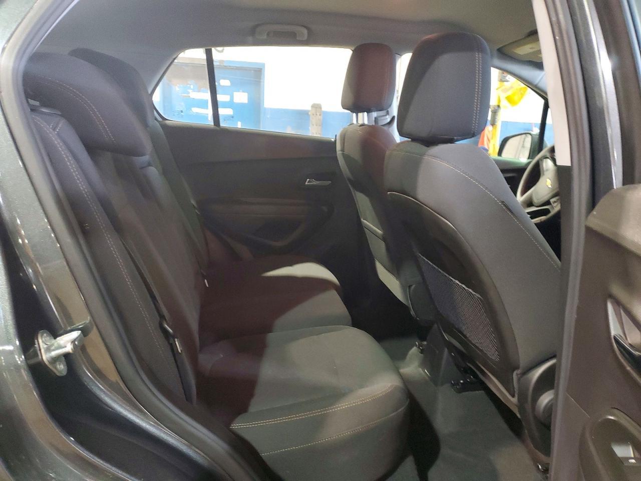 2019 Chevrolet Trax Ls - zdjęcie 11