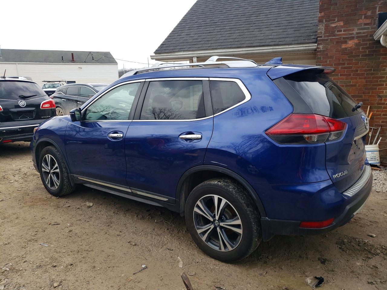 2018 Nissan Rogue Sl - zdjęcie 2