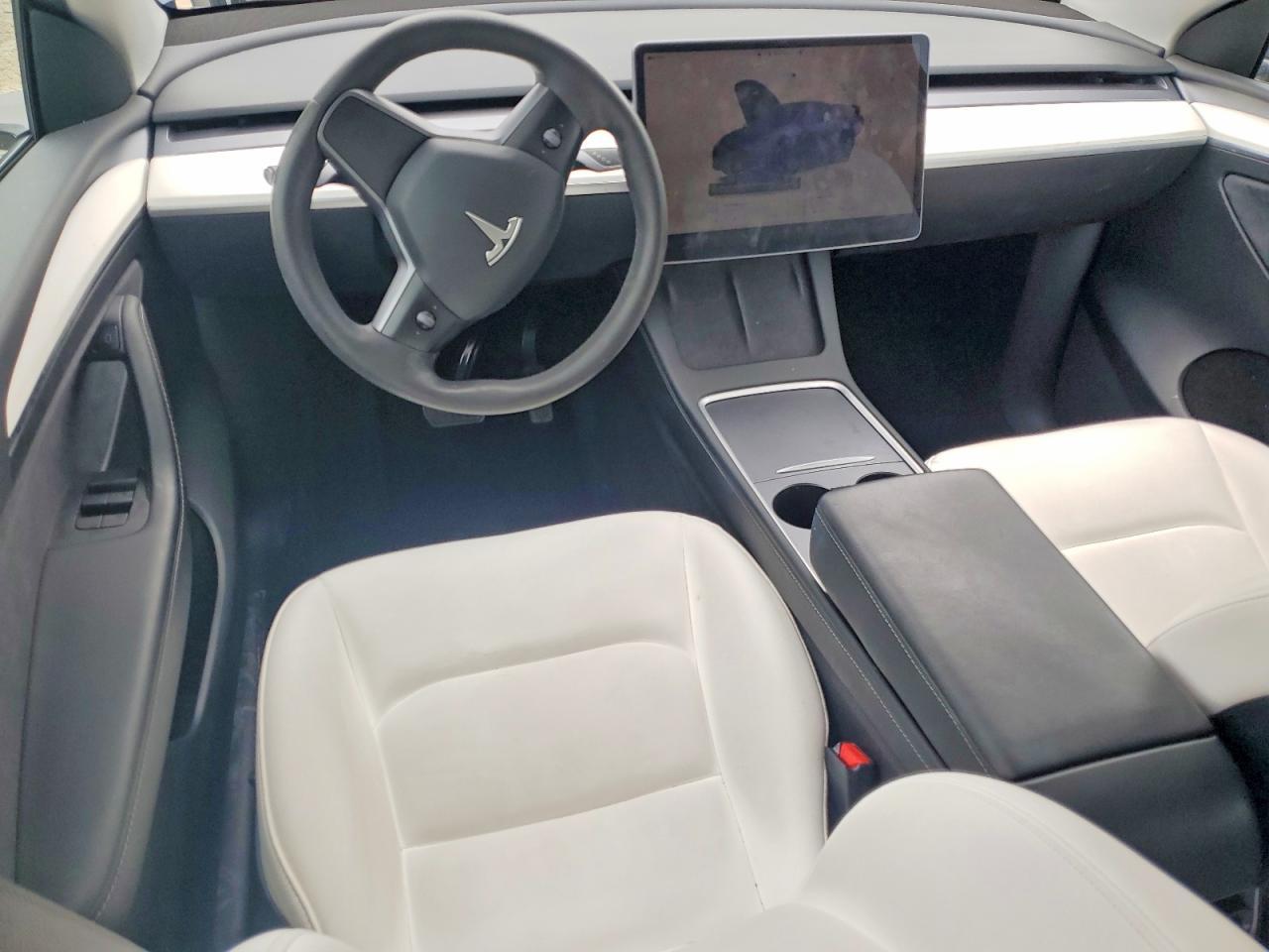 2023 Tesla Model Y - zdjęcie 8