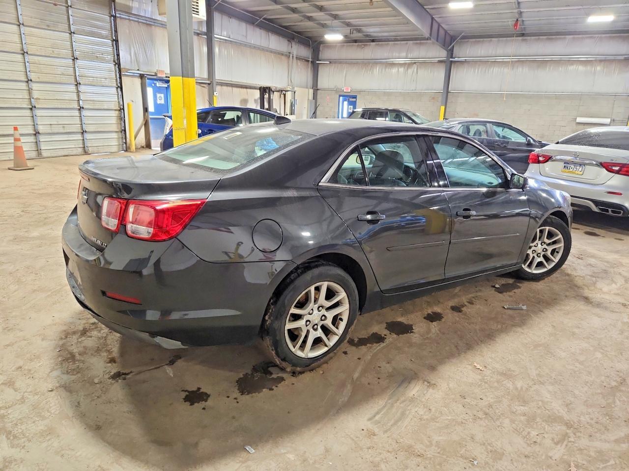2014 Chevrolet Malibu 1Lt - zdjęcie 3