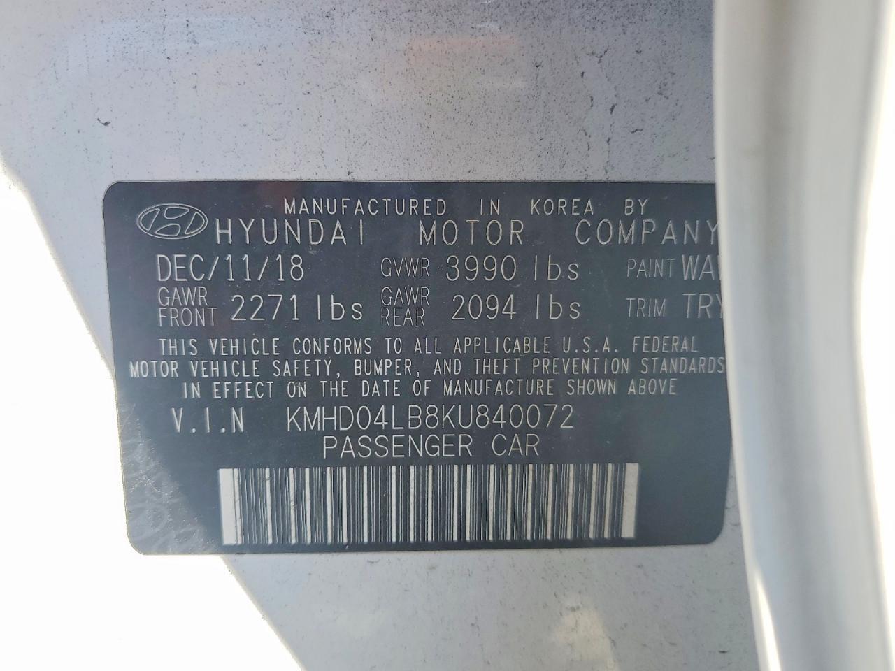 2019 Hyundai Elantra Sport - zdjęcie 13