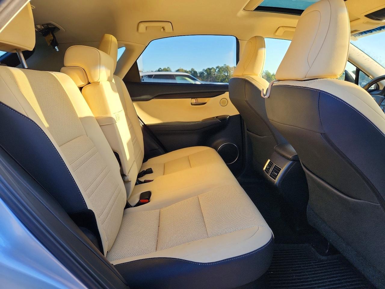 2019 Lexus Nx 300 Base - zdjęcie 11