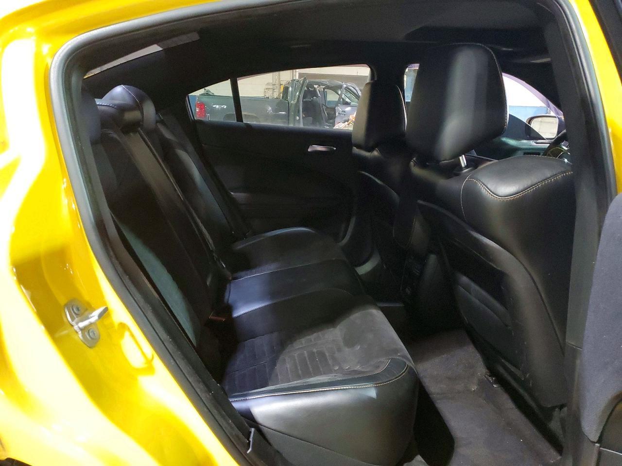 2017 Dodge Charger R - zdjęcie 10