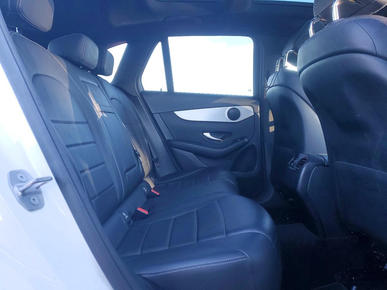 2019 Mercedes-Benz Glc 300 4Matic - zdjęcie 11