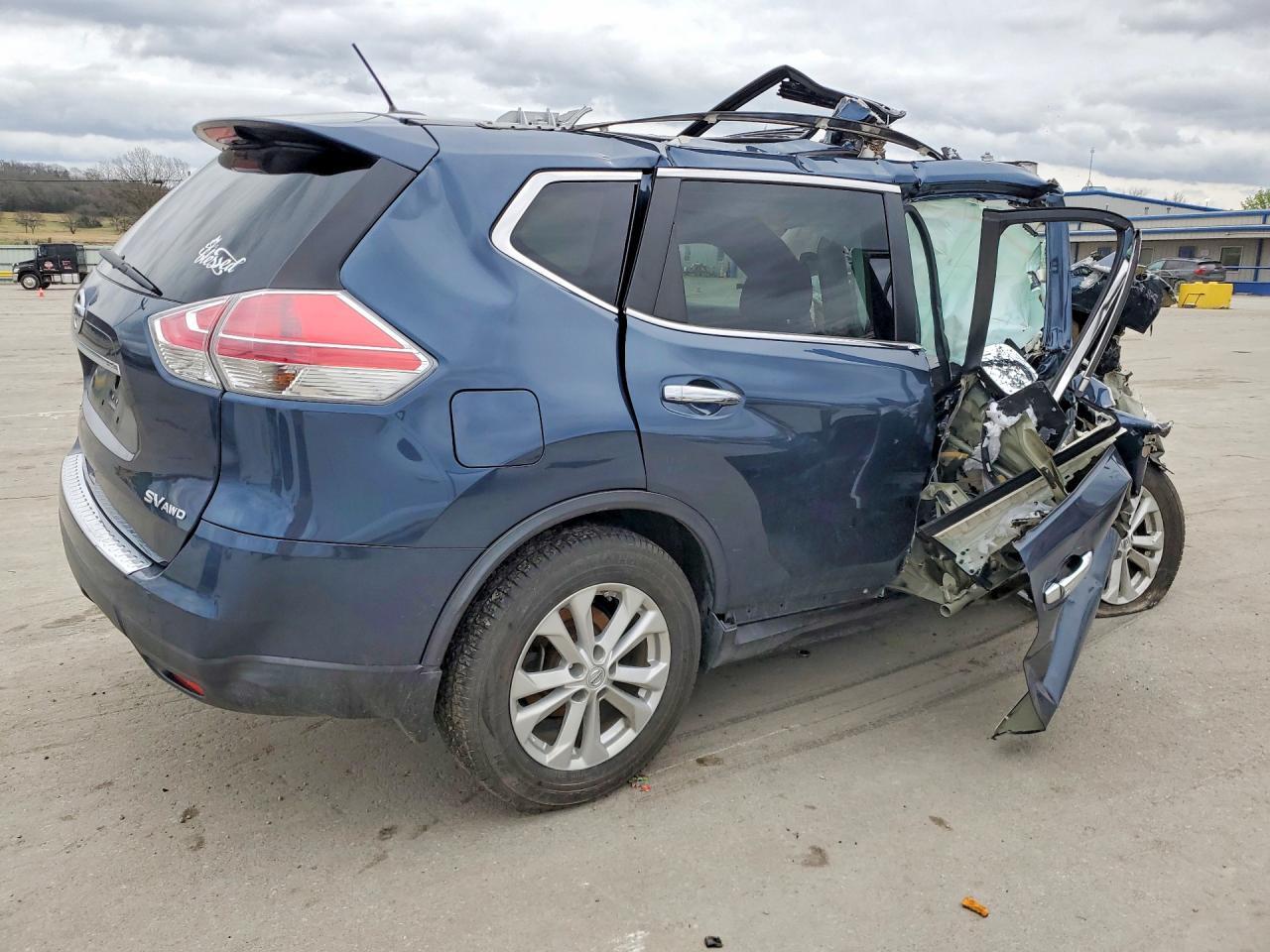 2015 Nissan Rogue Sv - zdjęcie 3