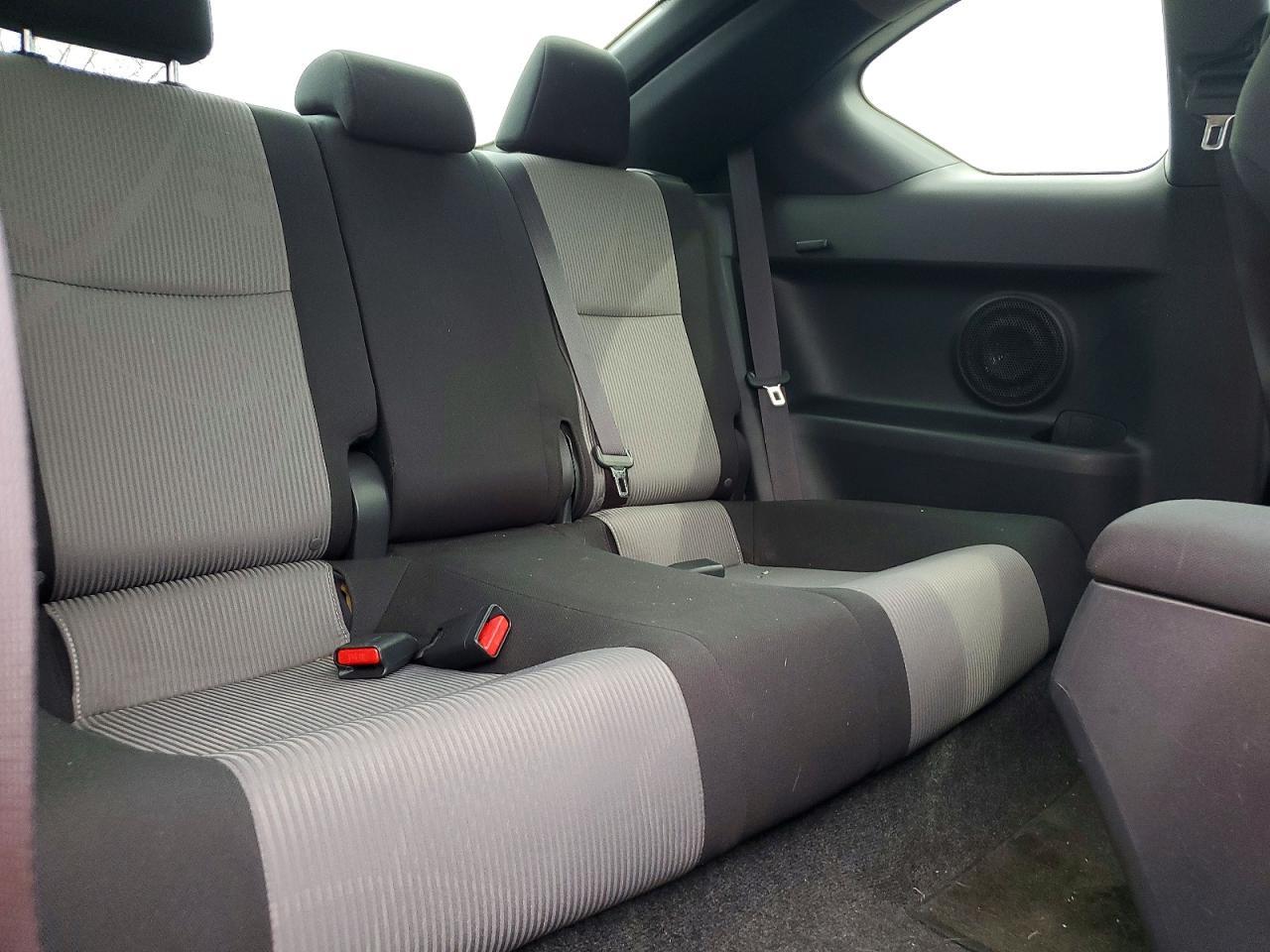 2015 Toyota Scion - zdjęcie 10