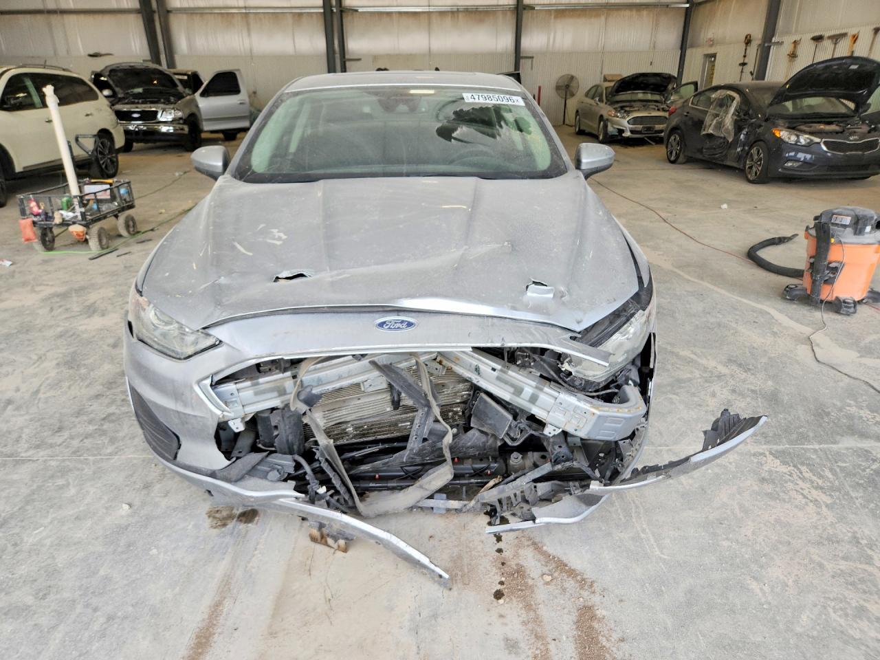 2020 Ford Fusion Se - zdjęcie 5