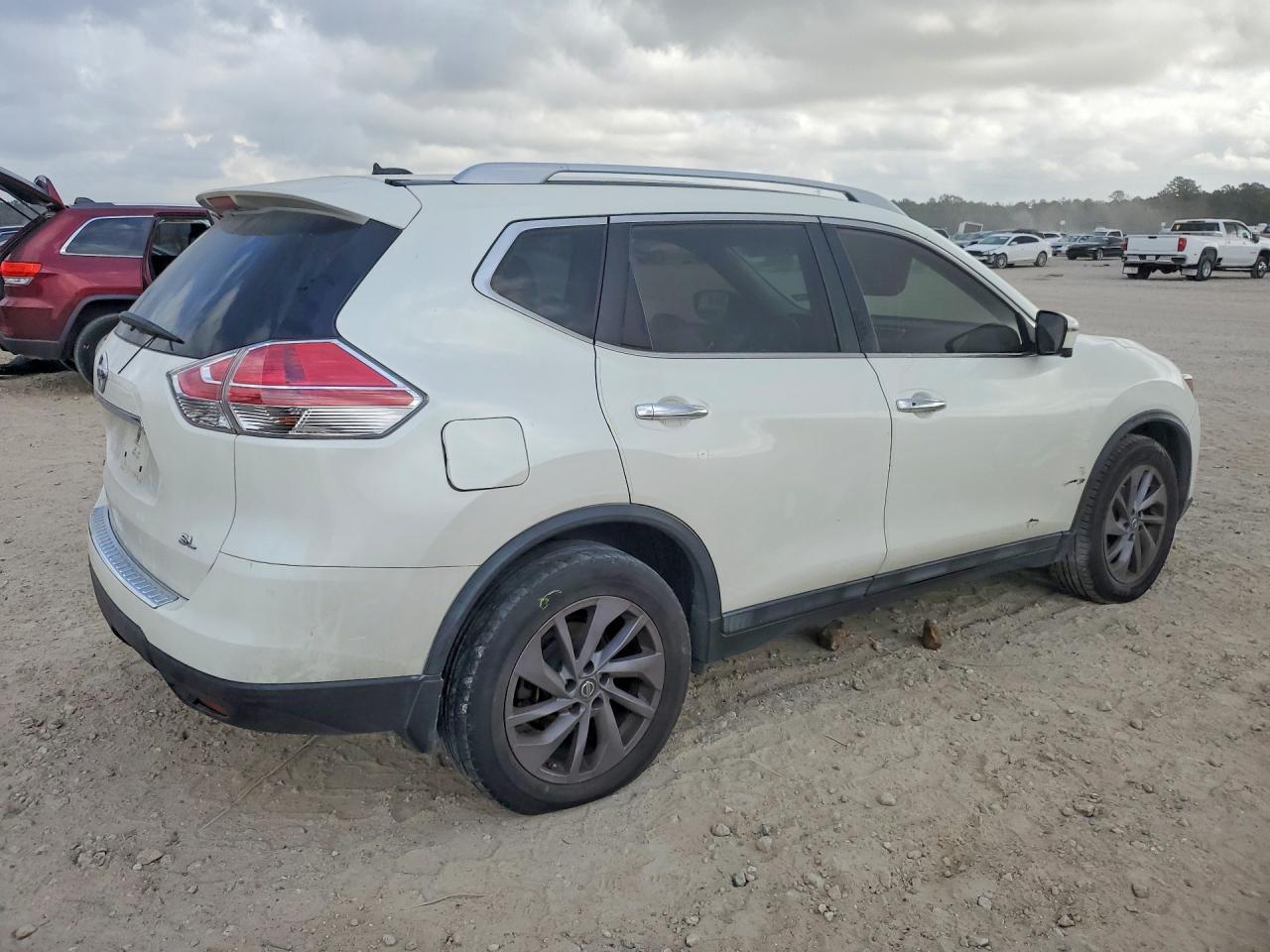 2016 Nissan Rogue Sl - zdjęcie 3