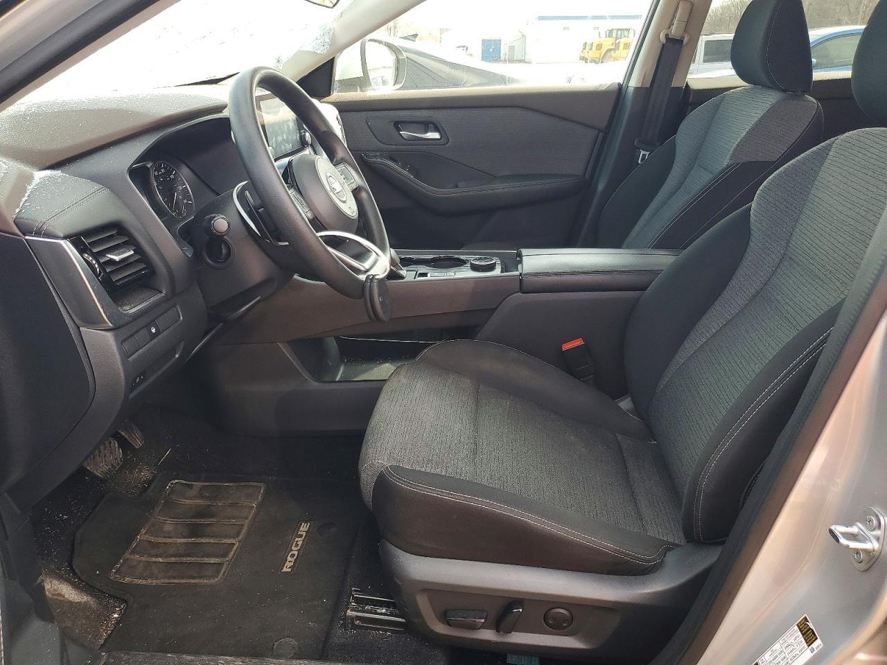 2021 Nissan Rogue Sv - zdjęcie 7