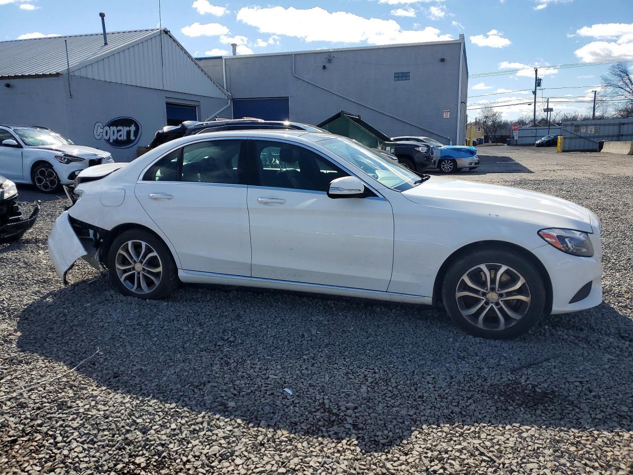 2015 Mercedes-Benz C 300 4Matic - zdjęcie 4