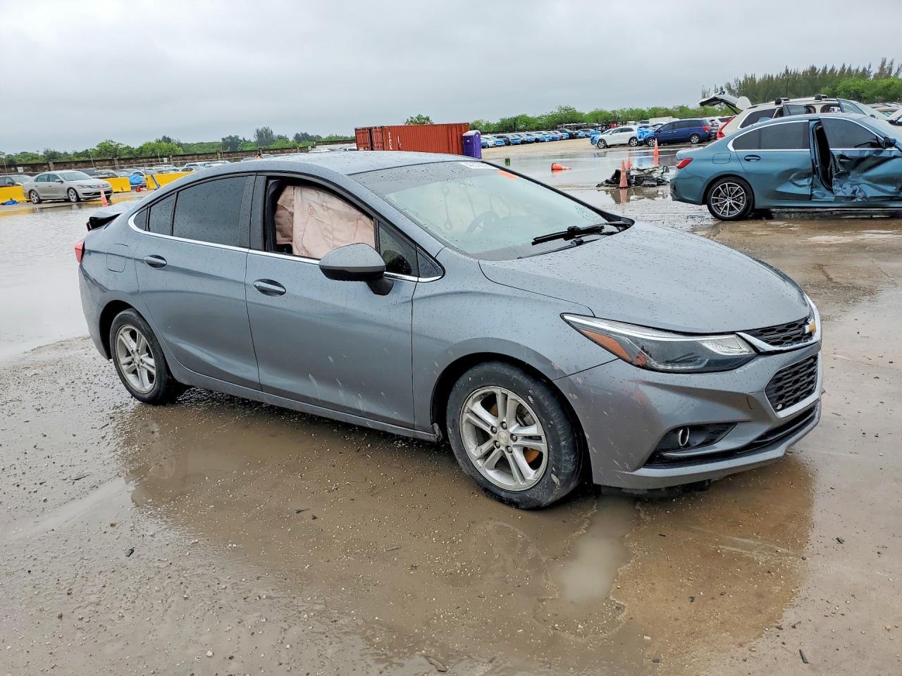 2018 Chevrolet Cruze Lt - zdjęcie 4