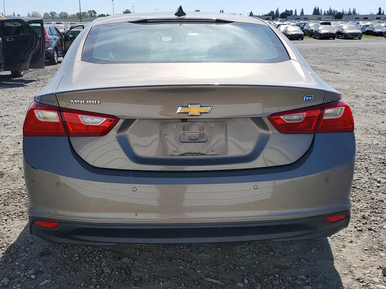 2018 Chevrolet Malibu Hybrid - zdjęcie 6