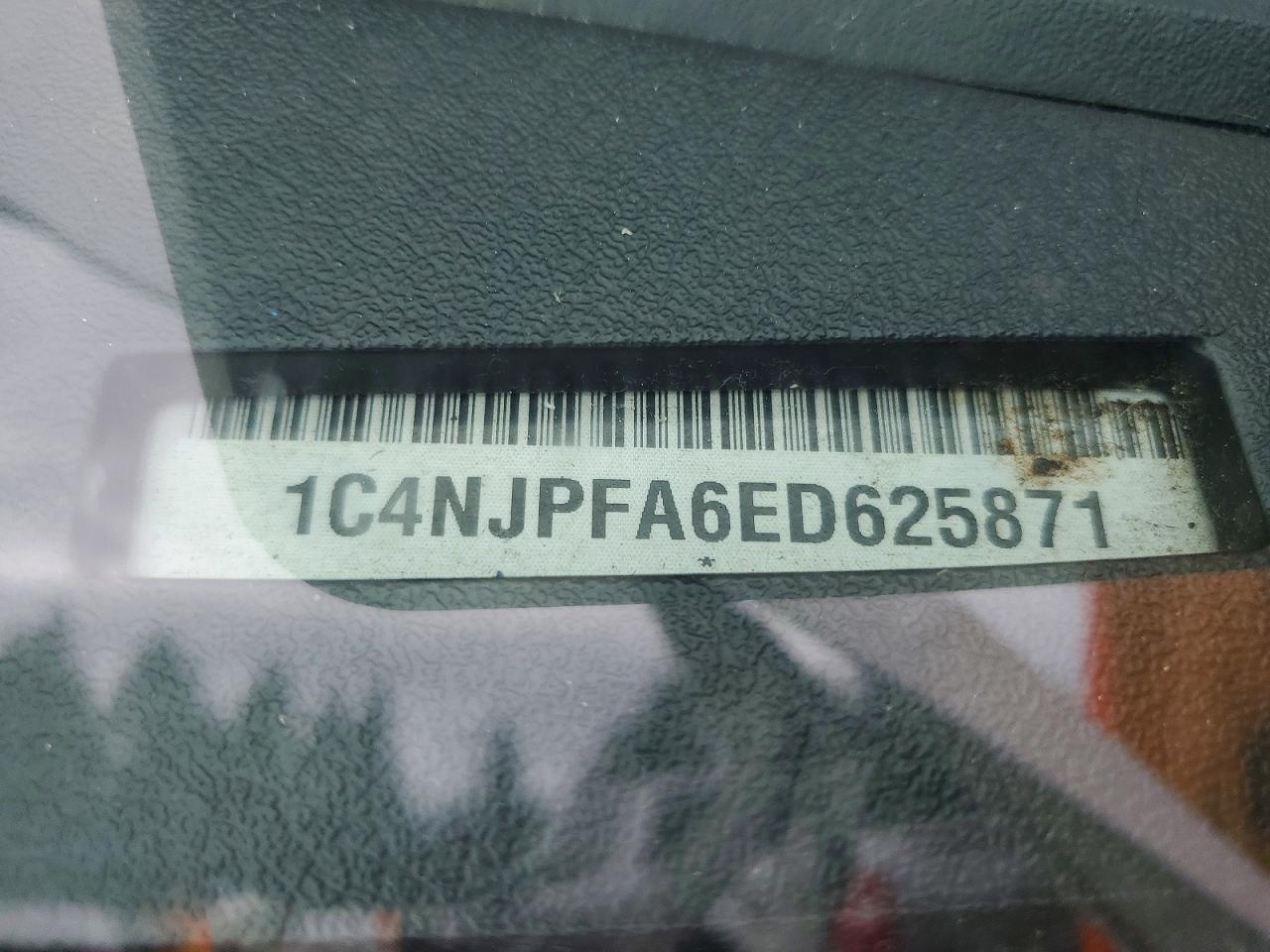 2014 Jeep Patriot Latitude - zdjęcie 13