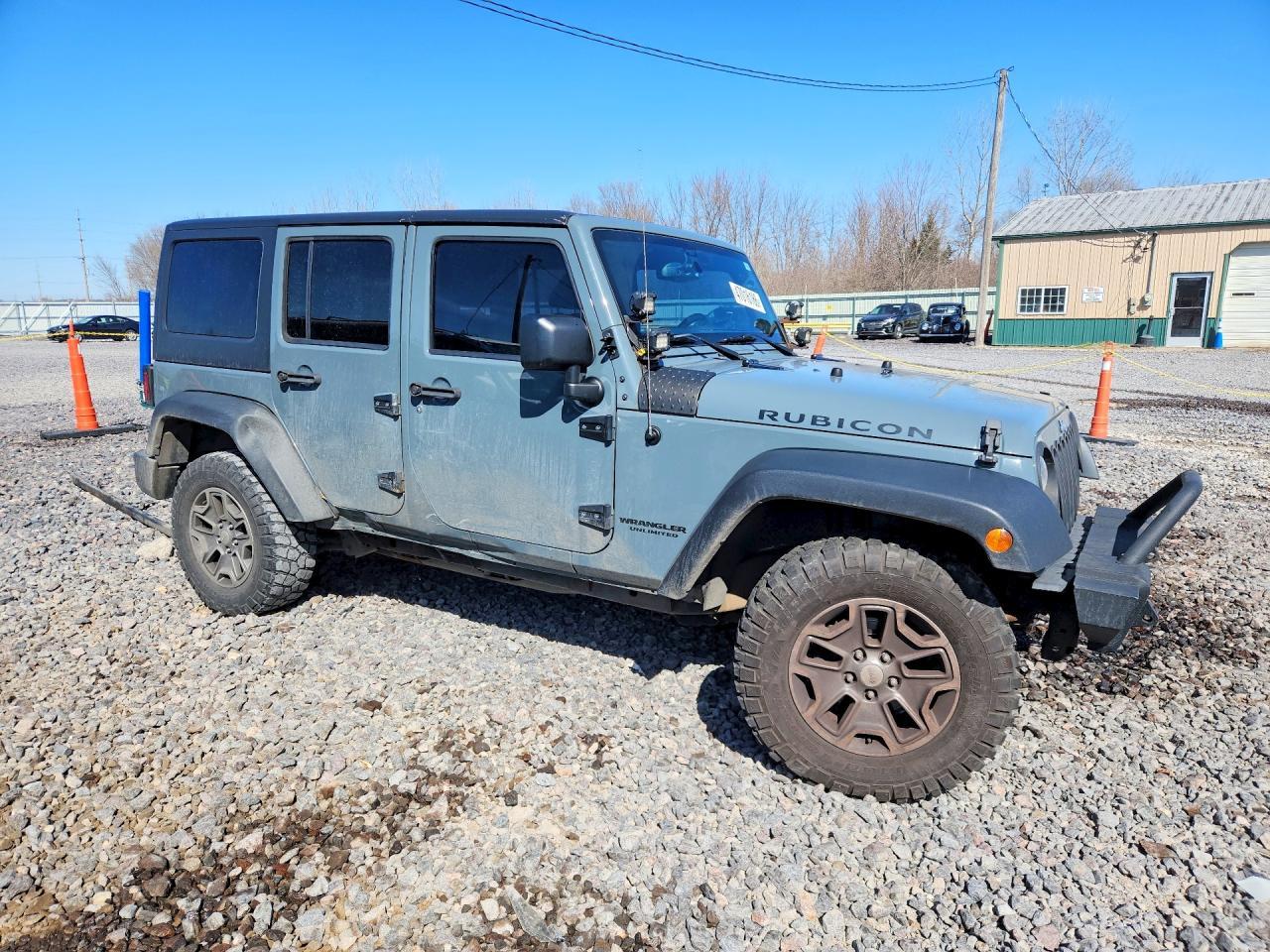 2015 Jeep Wrangler Unlimited Rubicon - zdjęcie 4