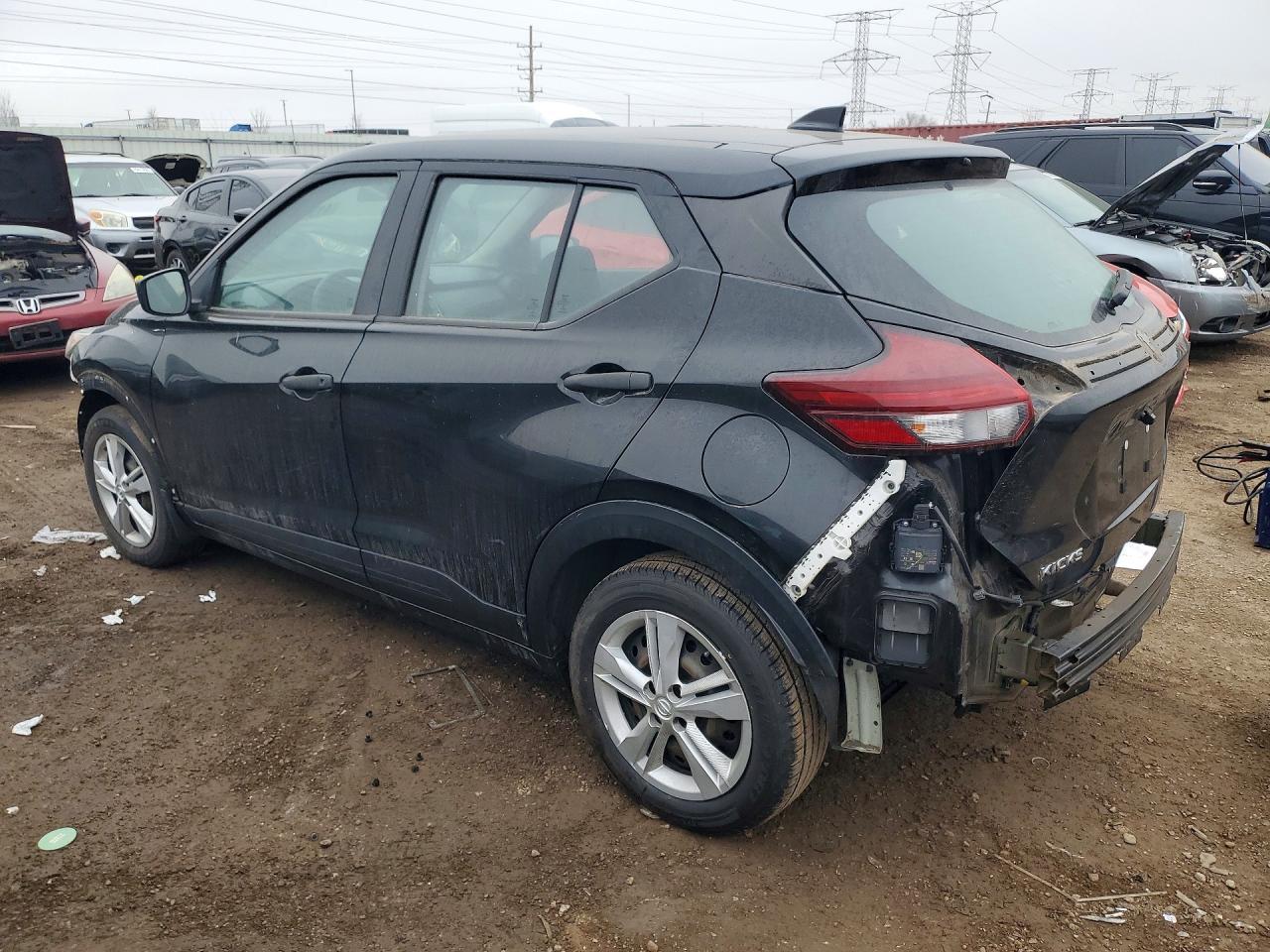 2021 Nissan Kicks S - zdjęcie 2