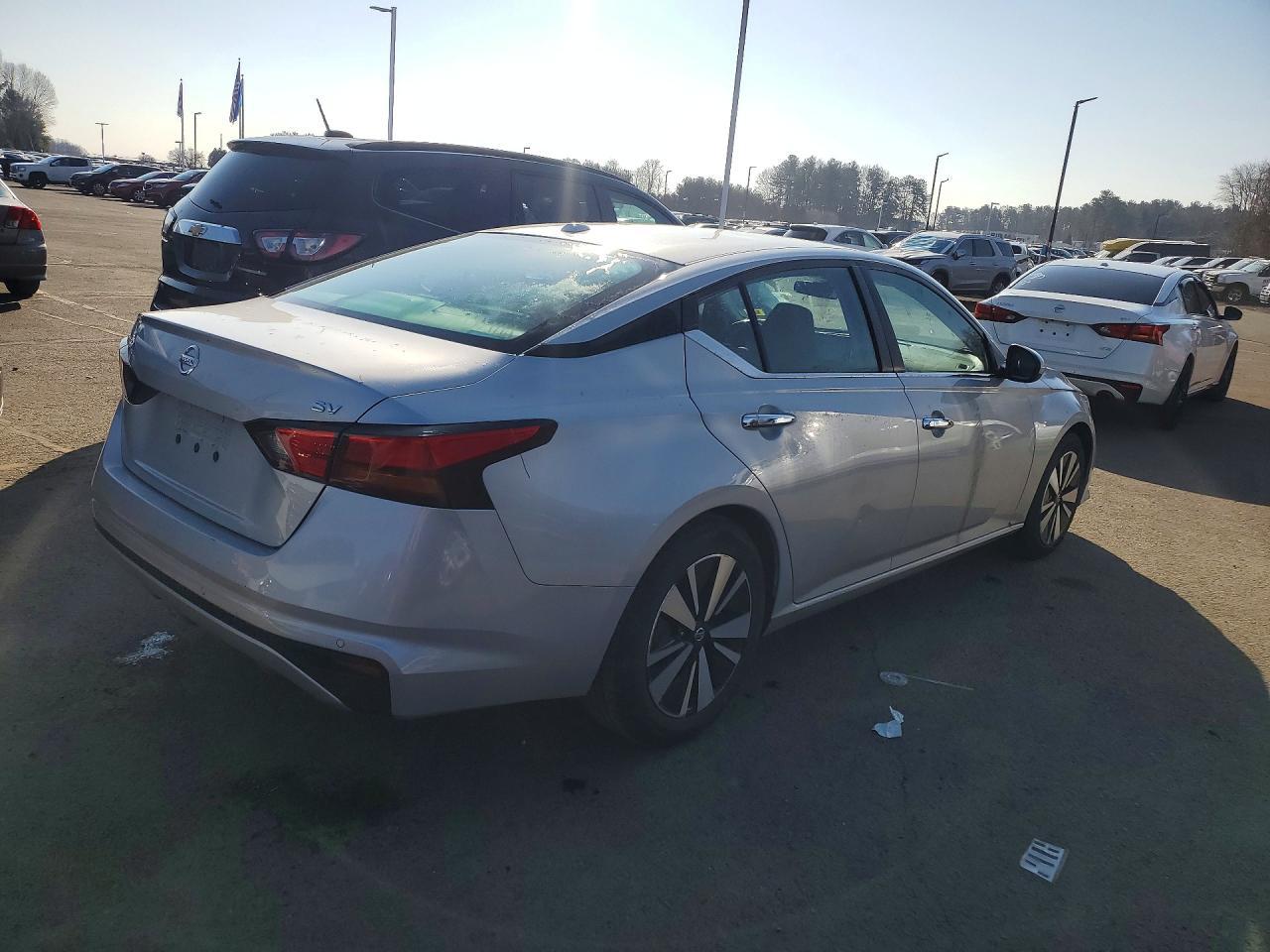 2022 Nissan Altima 2.5 Sv - zdjęcie 3