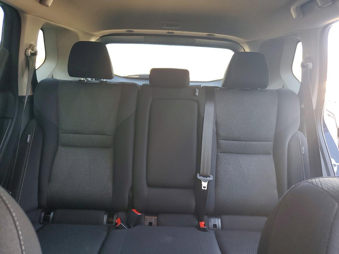 2025 Nissan Rogue Sv - zdjęcie 10