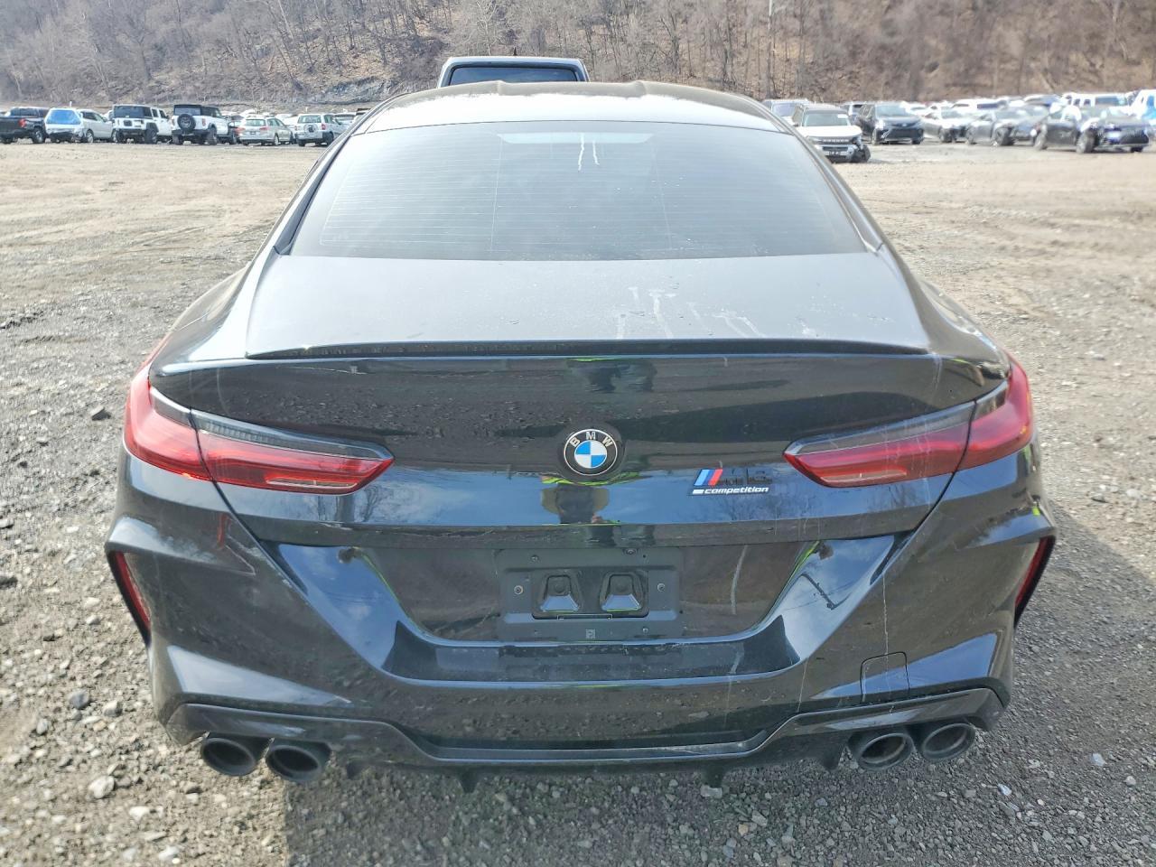 2025 BMW M8 Competition - zdjęcie 6