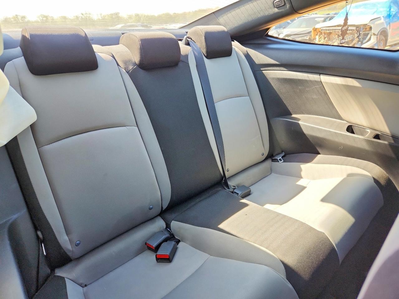 2017 Honda Civic Lx - zdjęcie 10