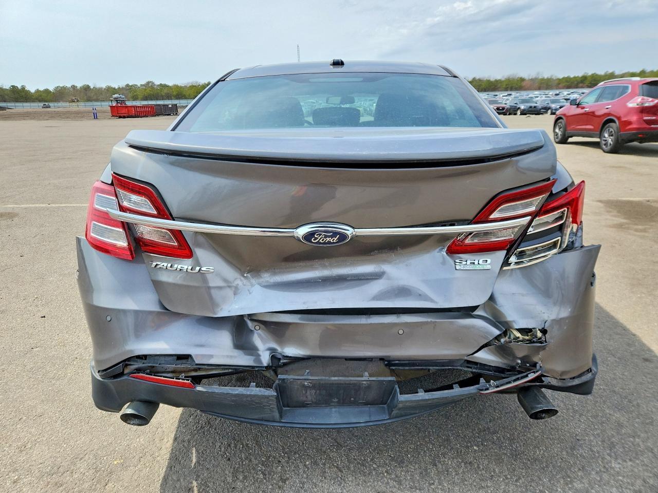 2014 Ford Taurus Sho - zdjęcie 6