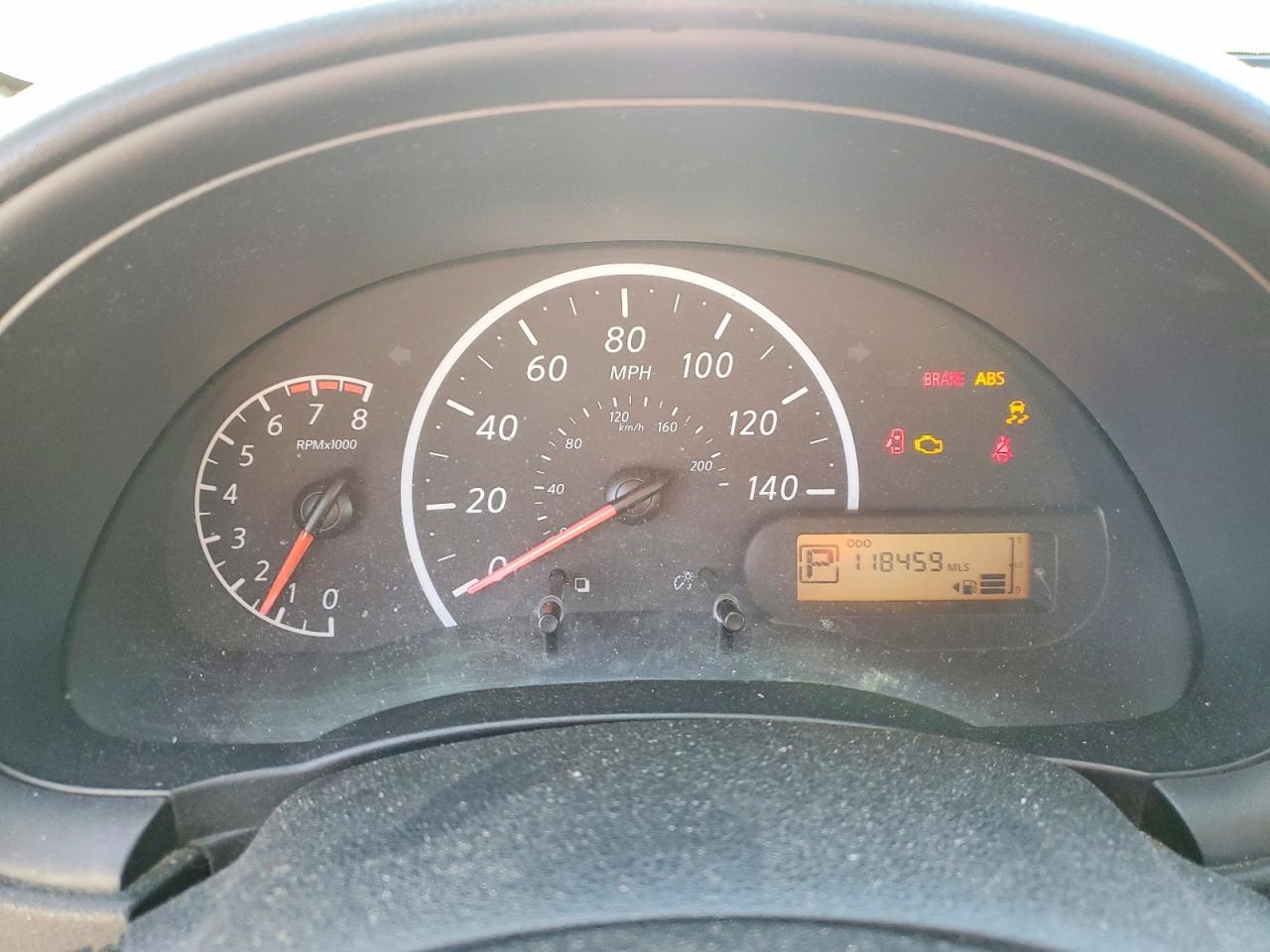 2015 Nissan Versa 1.6 S Plus - zdjęcie 9