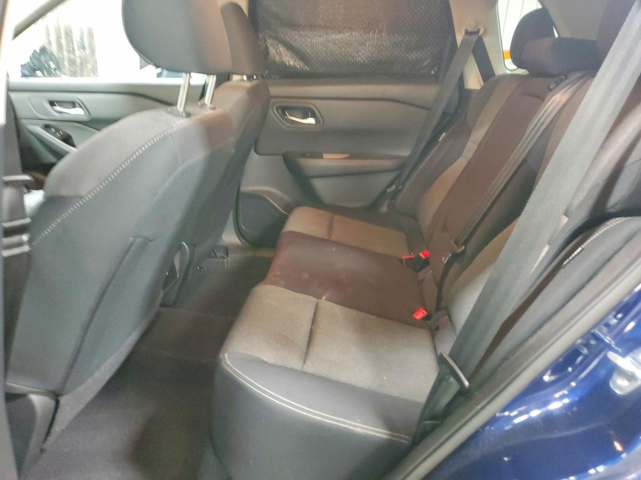 2024 Nissan Rogue Sv - zdjęcie 10