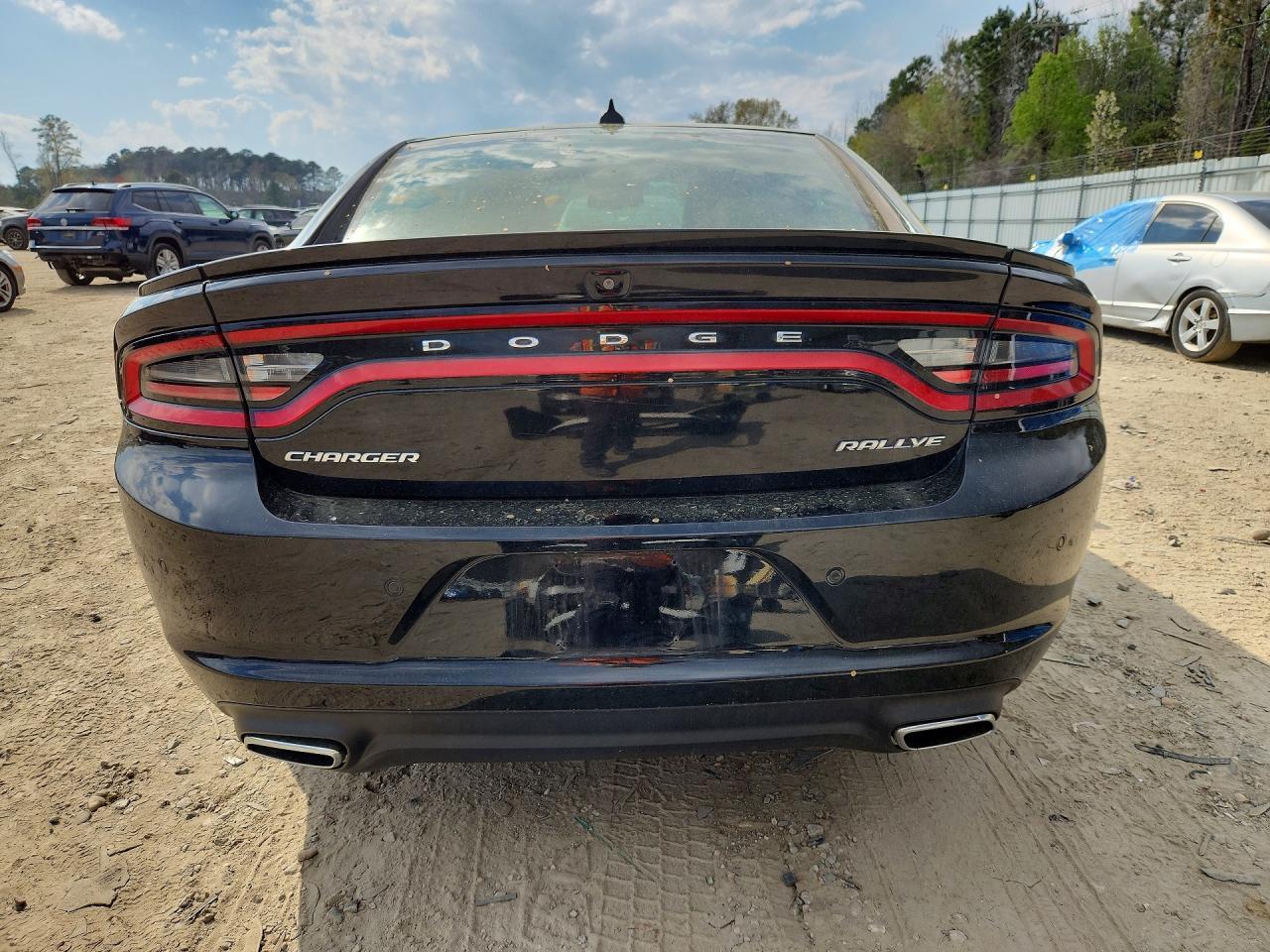 2015 Dodge Charger Sxt - zdjęcie 6