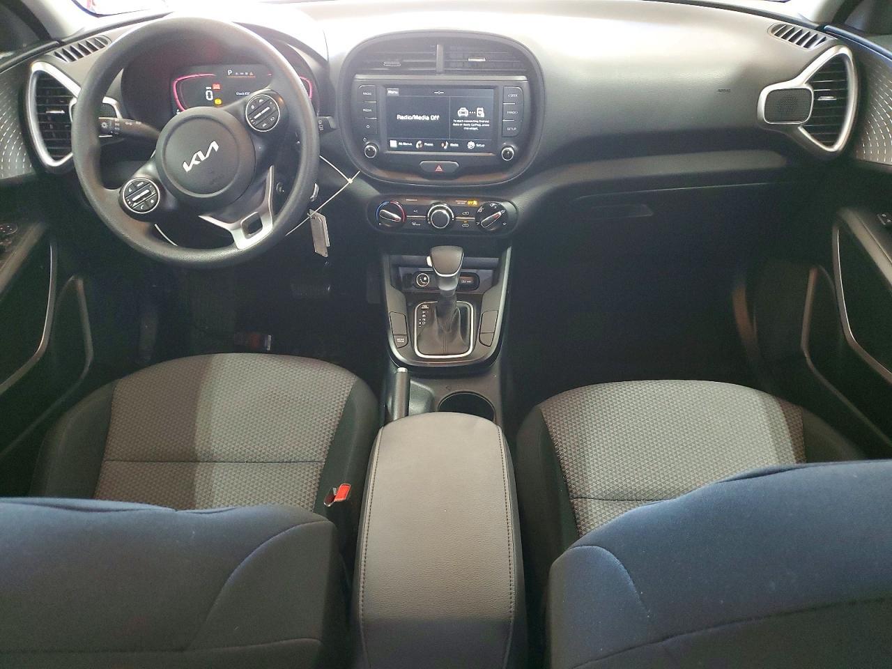 2024 Kia Soul Lx - zdjęcie 8