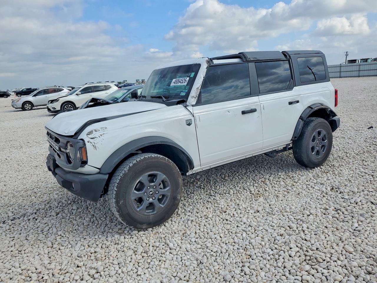 2024 Ford Bronco Big Bend - zdjęcie główne