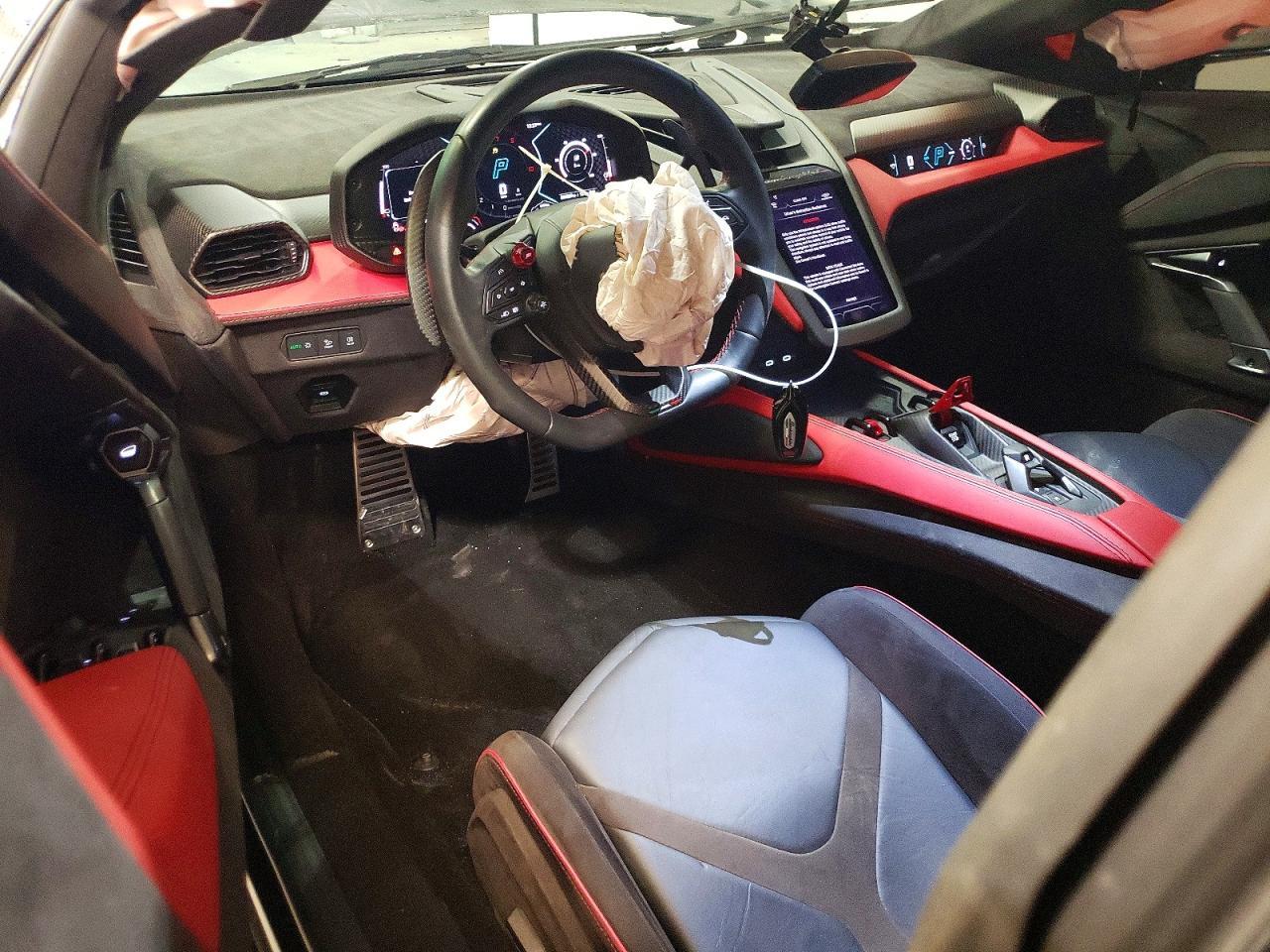 2024 Lamborghini Revuelto - zdjęcie 8