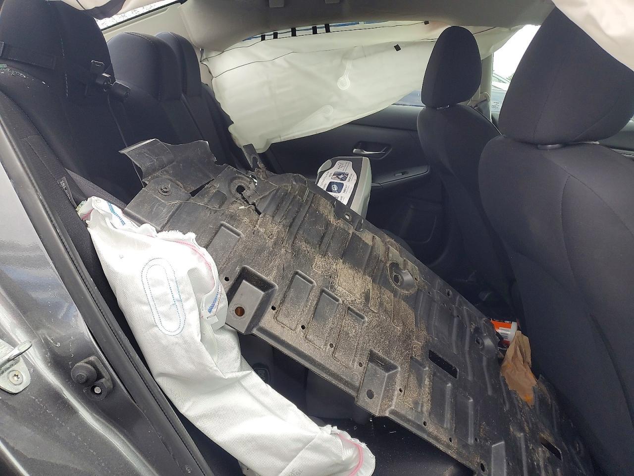 2022 Nissan Sentra S - zdjęcie 10