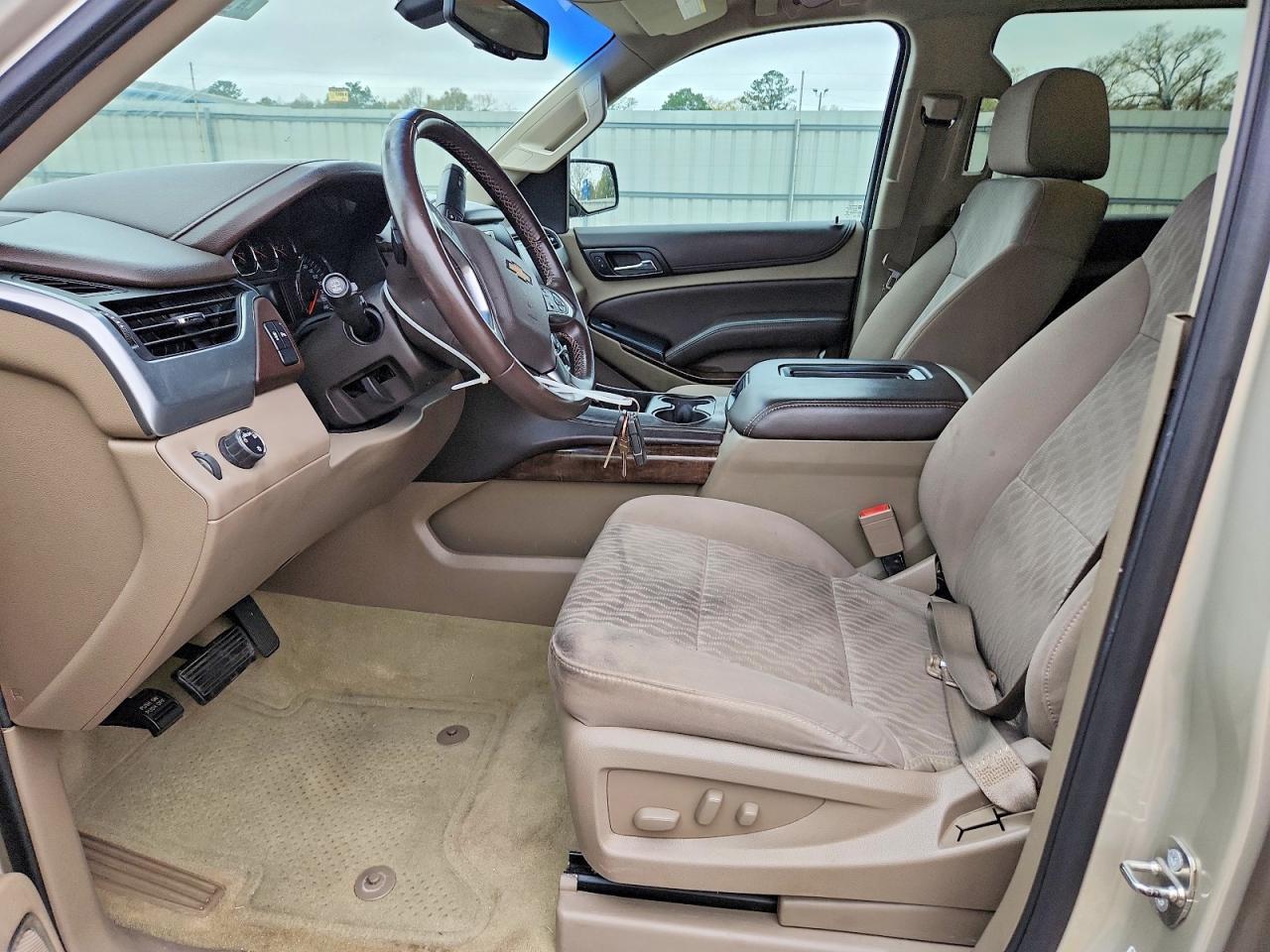 2015 Chevrolet Tahoe C1500 Ls - zdjęcie 7