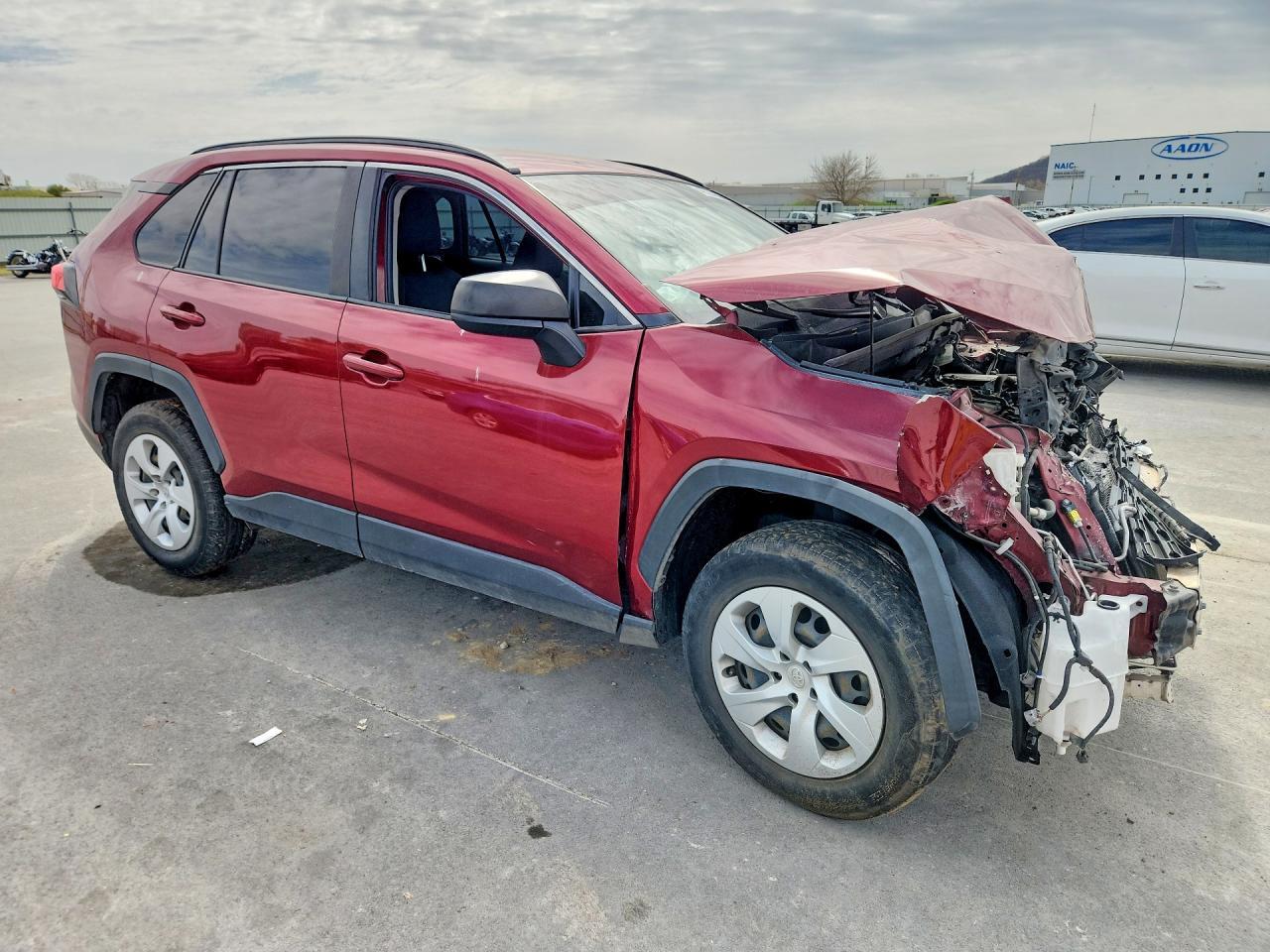 2019 Toyota Rav4 Le - zdjęcie 4