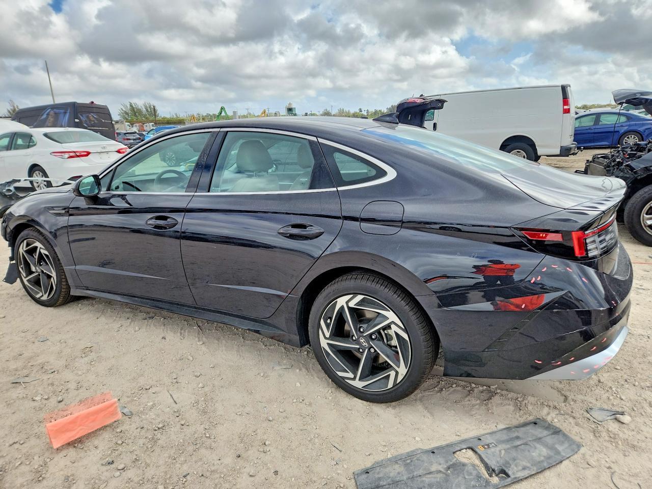 2025 Hyundai Sonata Sel Convenience - zdjęcie 2