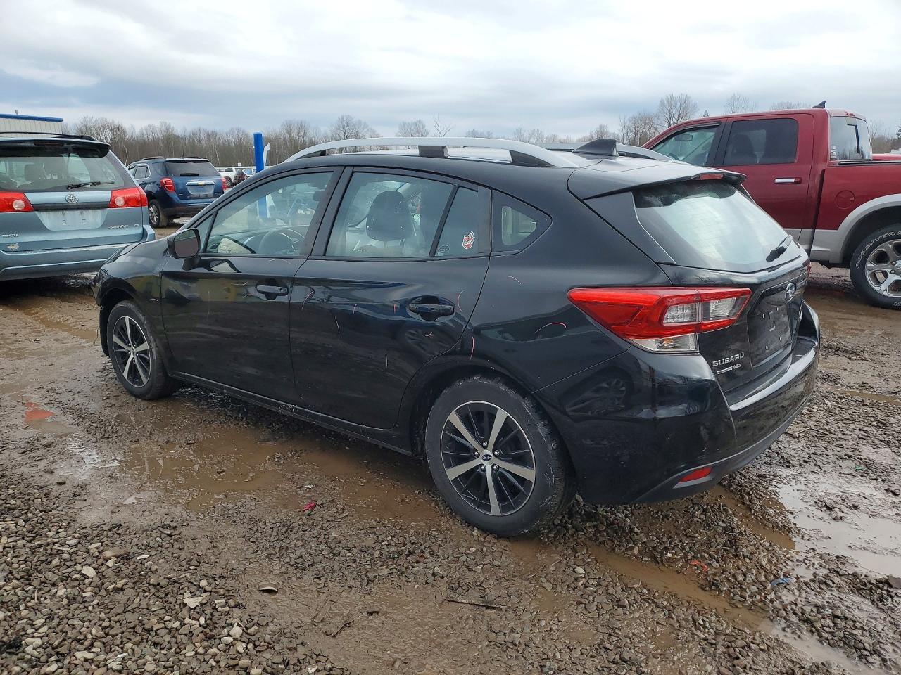 2020 Subaru Impreza Premium - zdjęcie 2