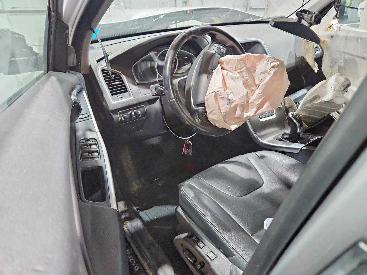 2016 Volvo Xc60 T6 Premier - zdjęcie 8