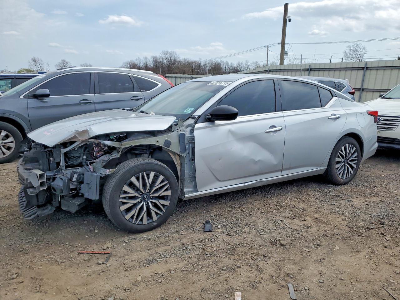 2024 Nissan Altima 2.5 Sv - zdjęcie główne