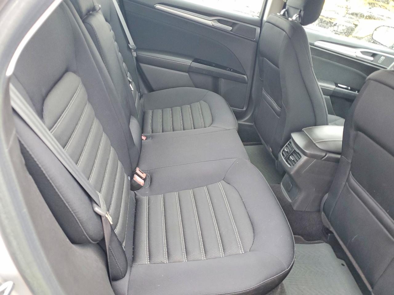 2014 Ford Fusion Se - zdjęcie 10