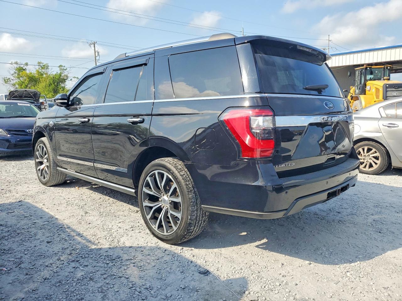 2020 Ford Expedition Limited - zdjęcie 2
